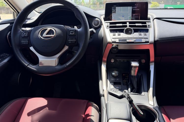 Used Lexus NX 2017 200 All-Wheel Drive Fēngshàng Edition Interior 2