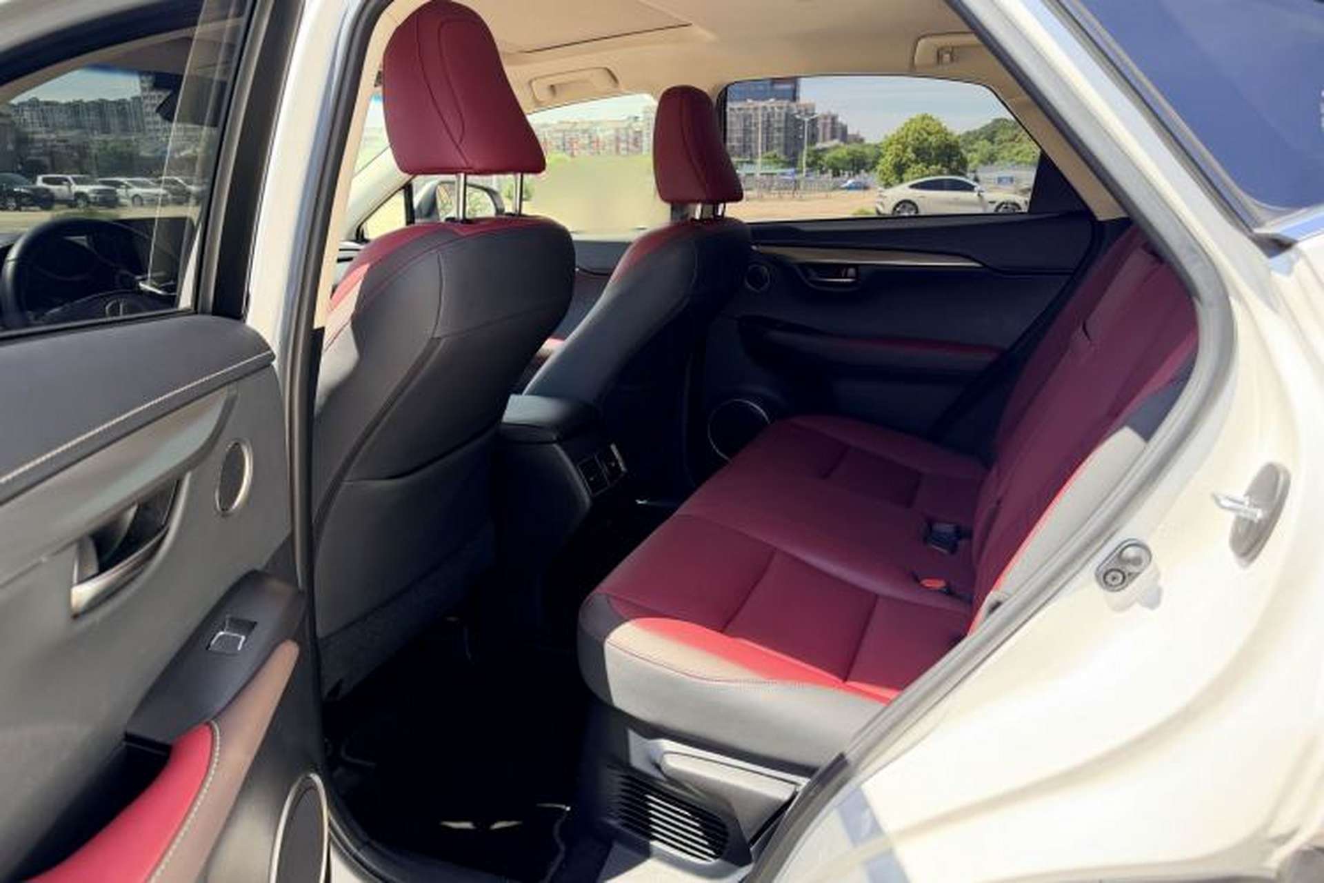 Used Lexus NX 2017 200 All-Wheel Drive Fēngshàng Edition Interior 4