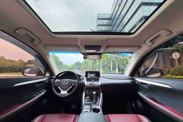 Used Lexus NX 2017 300 All-Wheel Drive Fēngshàng Edition Interior 7