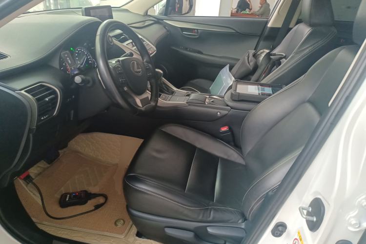 Used Lexus NX 2017 200 Front-Wheel-Drive X-Trail SE Edition Left Front Seat