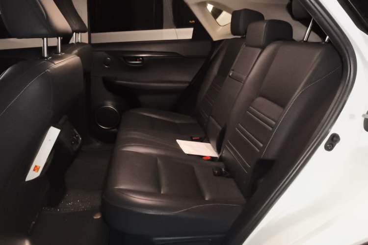 Used Lexus NX 2017 200 All-Wheel Drive Fēngshàng Edition Left Rear Seat