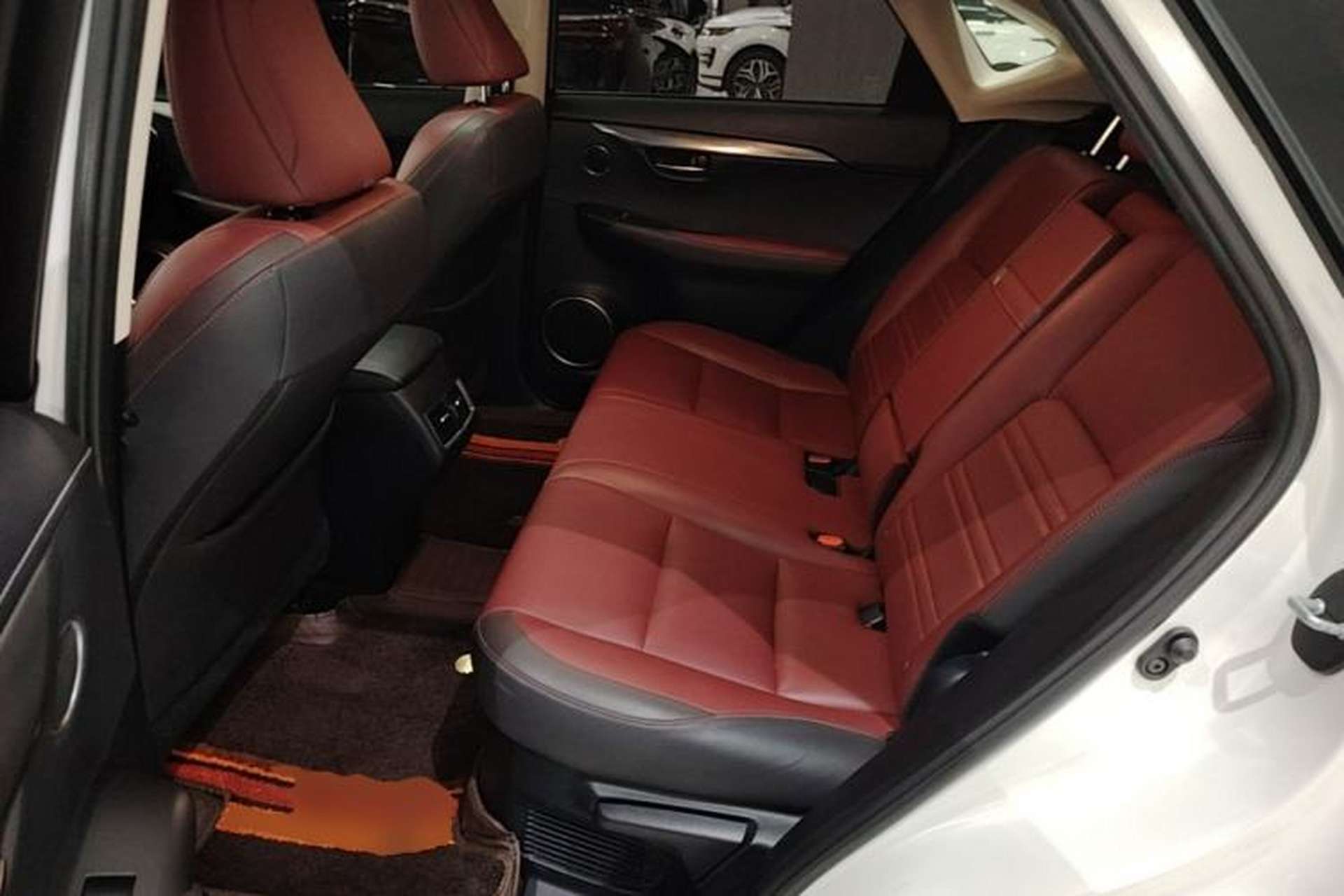 Used Lexus NX 2017 200 All-Wheel Drive Fēngshàng Edition Left Rear Seat