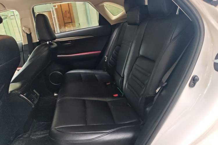 Used Lexus NX 2017 200 Front-Wheel-Drive X-Trail SE Edition Left Rear Seat