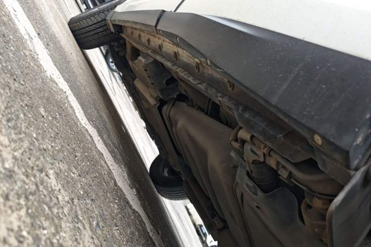Used Lexus NX 2017 200 Front-Wheel-Drive X-Trail SE Edition Left Side Sill