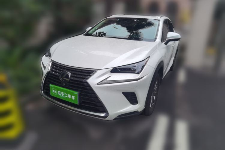 Used Lexus NX 2017 300h Front-Drive FENGSHANG Edition Guazi used car, China used car export, Used car for sale, Used cars, Cheapest cars for sale