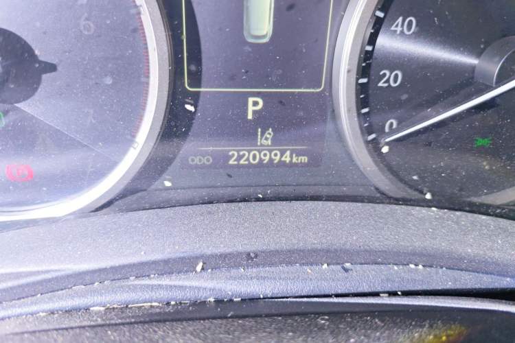Used Lexus NX 2017 300h Front-Drive FENGSHANG Edition Odometer Close Up