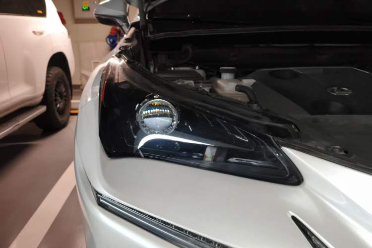 Used Lexus NX 2017 200 All-Wheel Drive Fēngshàng Edition Right Front Headlight