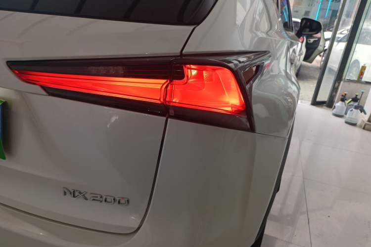Used Lexus NX 2017 200 Front-Wheel-Drive X-Trail SE Edition Right Rear Taillight