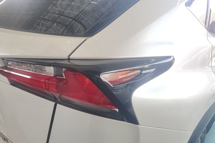 Used Lexus NX 2017 200 Front-Wheel-Drive X-Trail SE Edition Right Rear Taillight