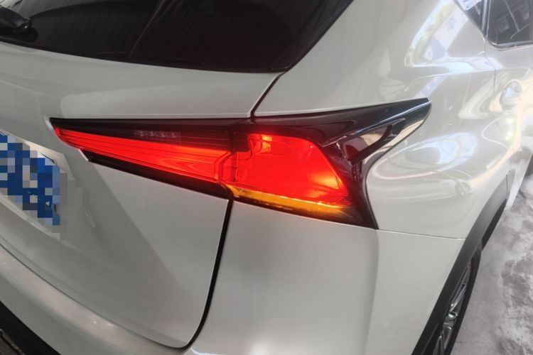 Used Lexus NX 2017 200 All-Wheel Drive Fēngshàng Edition Right Rear Taillight