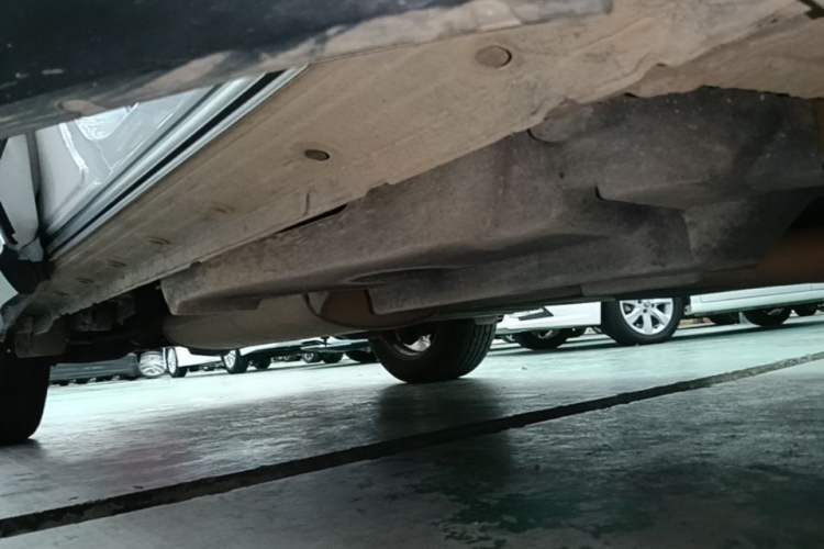 Used Lexus NX 2017 300 All-Wheel Drive Fēngshàng Edition Right Side Sill