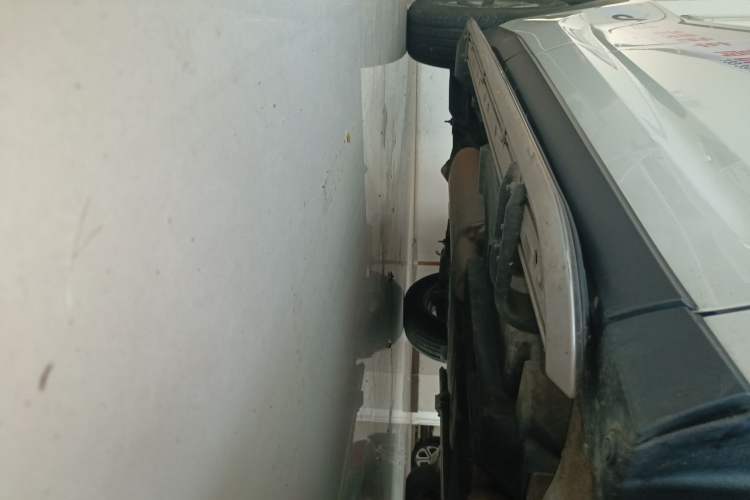 Used Lexus NX 2017 200 Front-Wheel-Drive X-Trail SE Edition Right Side Sill