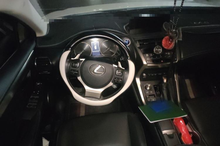 Used Lexus NX 2017 300h Front-Drive FENGSHANG Edition Steering Wheel