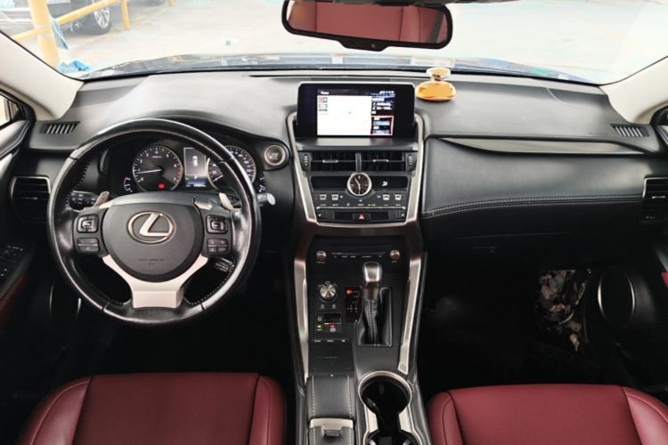 Used Lexus NX 2018 200 All-Wheel Drive FENGSHANG Version China VI Standard Center Console