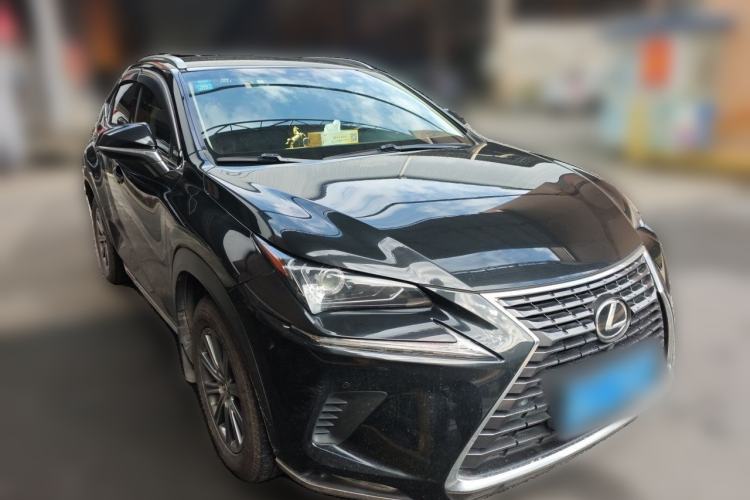 Used Lexus NX 2018 200 Front-Wheel-Drive Xingxing Edition China VI Standard Front Right 45 Deg