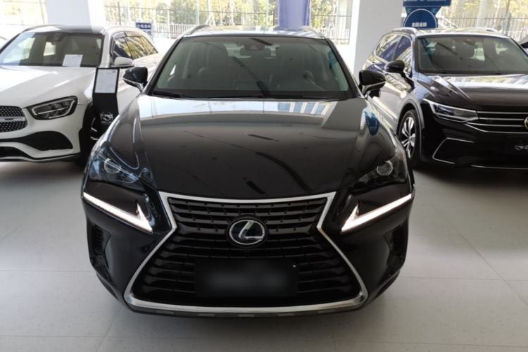 Used Lexus NX 2018 300h Front-Wheel-Drive FENGSHANG Version China V Emission Standard Front