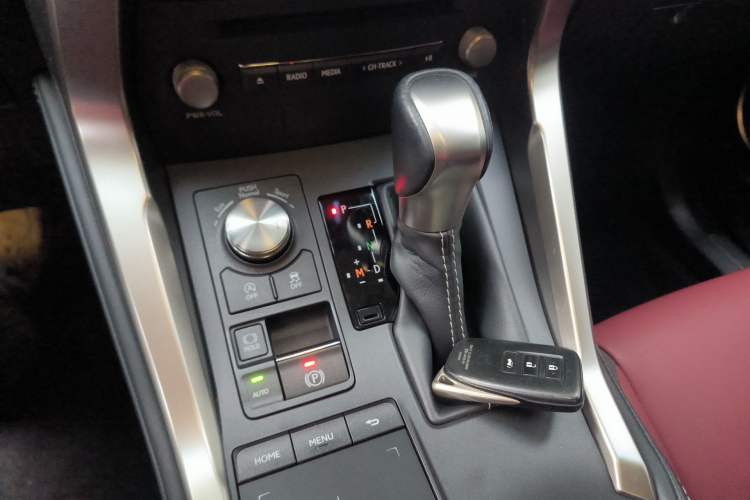Used Lexus NX 2018 300 Front-Drive Freeline Edition Gear Lever