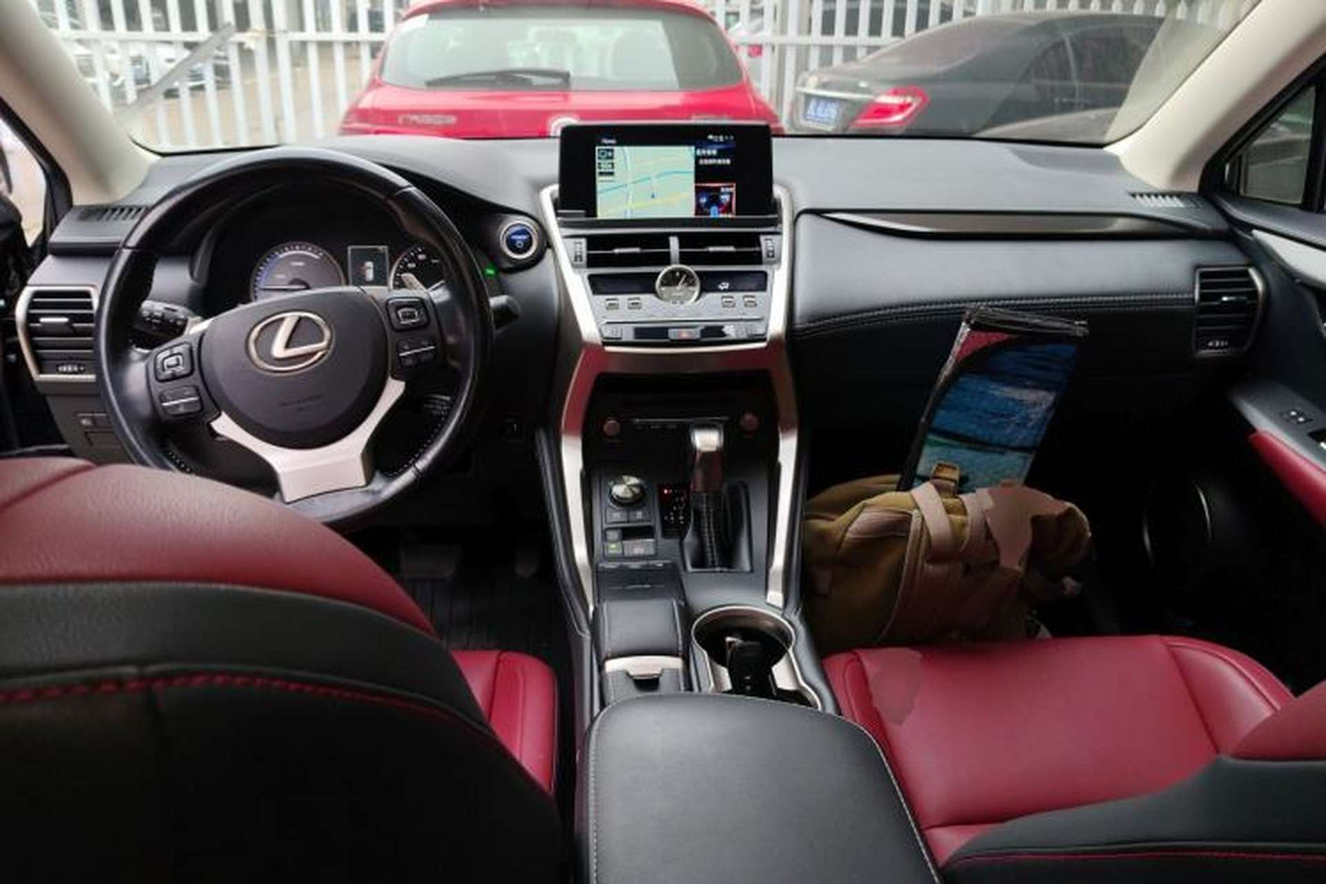 Used Lexus NX 2018 300h Front-Drive FENGSHANG Version China VI Standard Interior 2