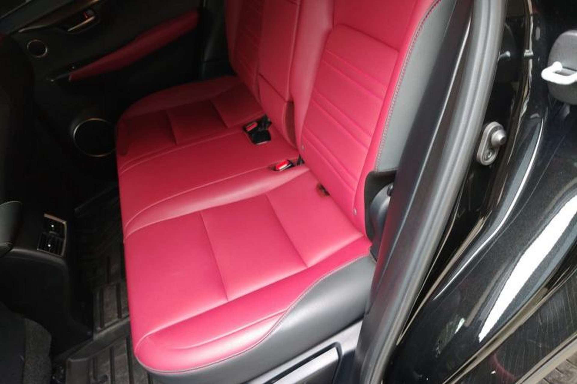 Used Lexus NX 2018 300h Front-Drive FENGSHANG Version China VI Standard Interior 4