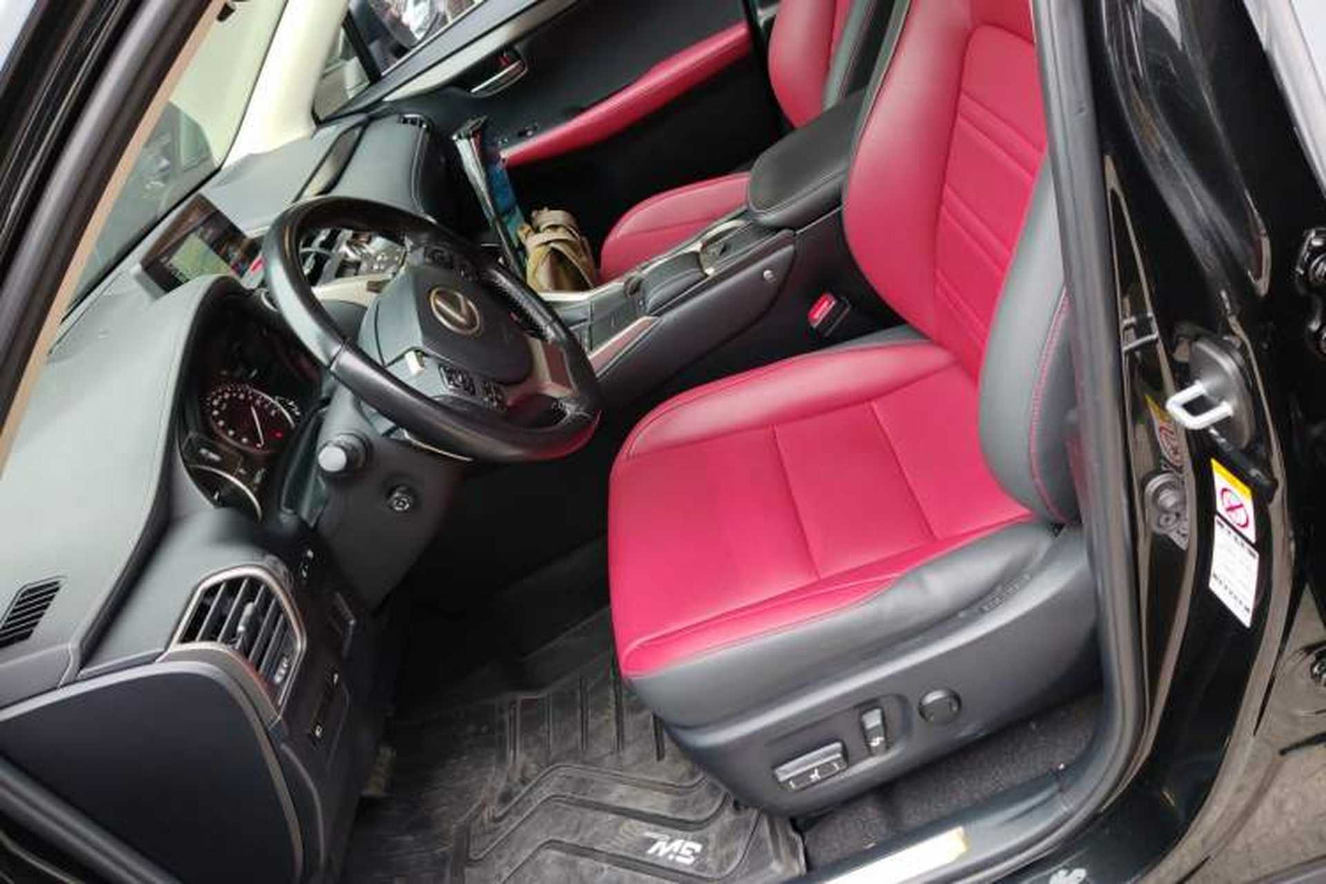 Used Lexus NX 2018 300h Front-Drive FENGSHANG Version China VI Standard Left Front Seat