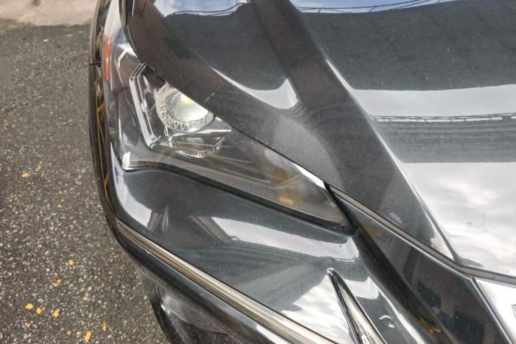 Used Lexus NX 2018 200 Front-Wheel-Drive Xingxing Edition China VI Standard Right Front Headlight