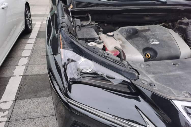 Used Lexus NX 2018 200 Front-Wheel-Drive X-Trail Version China V Standard Right Front Headlight
