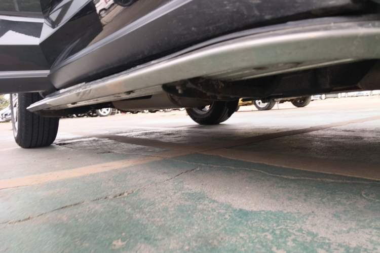 Used Lexus NX 2018 200 All-Wheel Drive FENGSHANG Version China VI Standard Right Side Sill