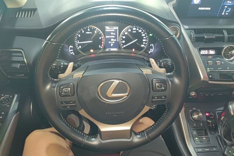 Used Lexus NX 2018 300 Front-Drive Freeline Edition Steering Wheel