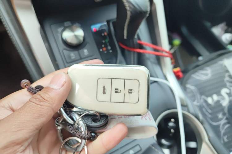 Used Lexus NX 2018 200 All-Wheel Drive FENGSHANG Version China VI Standard Vehicle Key