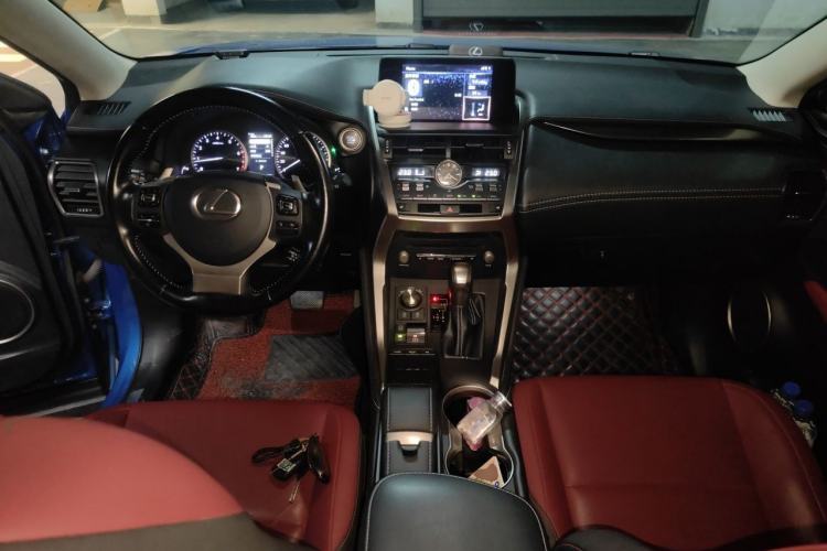 Used Lexus NX 2018 300 Front-Drive Freeline Edition Center Console