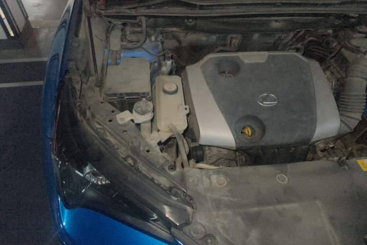 Used Lexus NX 2018 200 Front-Wheel-Drive X-Trail Version China V Standard Engine Bay Right
