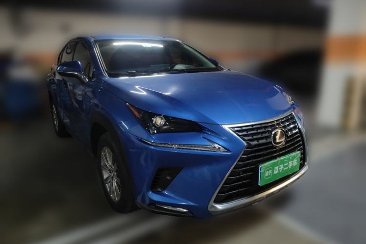 Used Lexus NX 2018 300 Front-Drive Freeline Edition Front Right 45 Deg