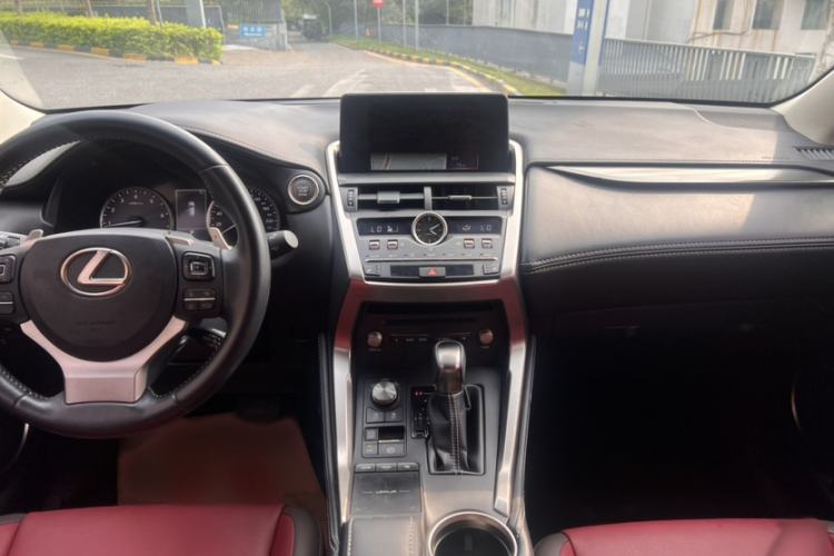 Used Lexus NX 2018 200 All-Wheel Drive Fēngshàng Version China V Standard Gear Lever