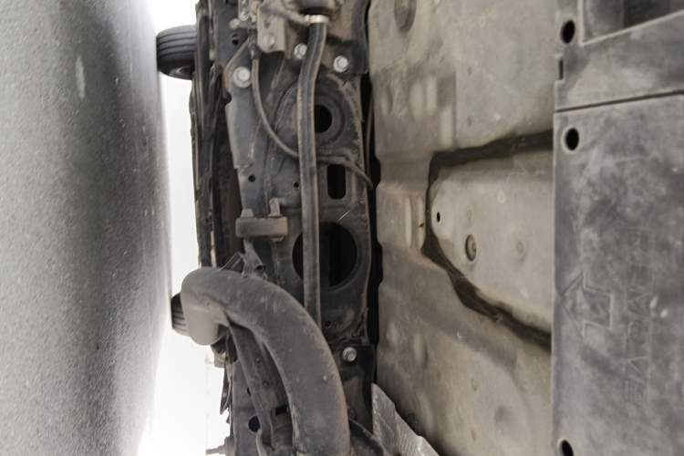 Used Lexus NX 2018 300h Front-Wheel-Drive FENGSHANG Version China V Emission Standard Chassis Rear