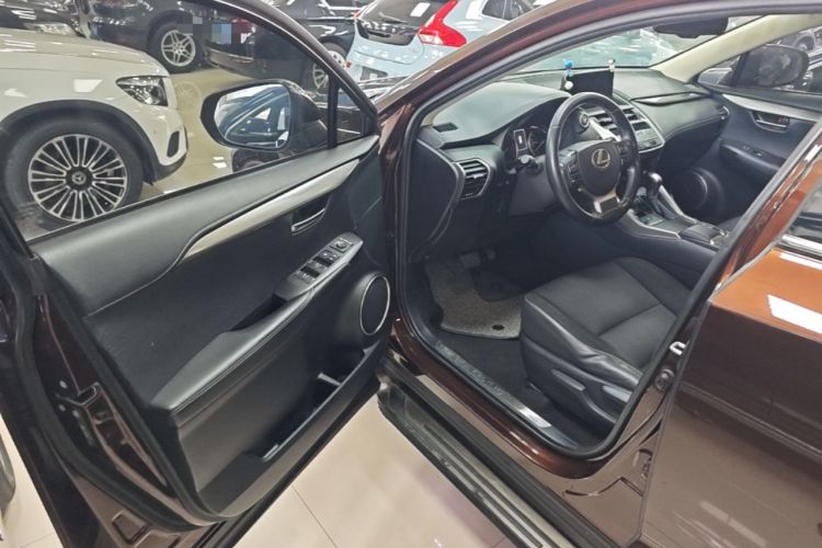 Used Lexus NX 2018 200 Front-Wheel-Drive Xingxing Edition China VI Standard Driver Seat