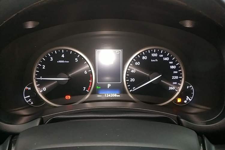 Used Lexus NX 2018 200 Front-Wheel-Drive Xingxing Edition China VI Standard Instrument Cluster