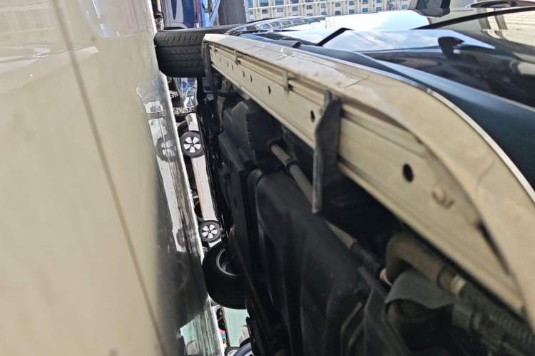 Used Lexus NX 2018 300h Front-Drive FENGSHANG Version China VI Standard Left Side Sill