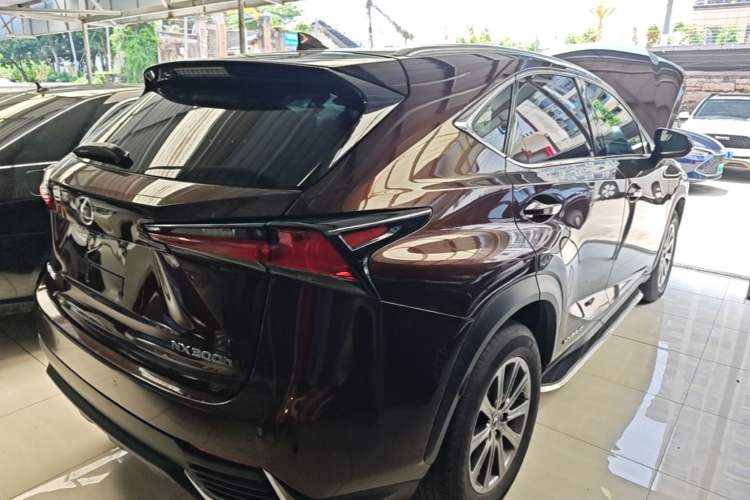 Used Lexus NX 2018 300h Front-Drive FENGSHANG Version China VI Standard Rear Right 45 Deg