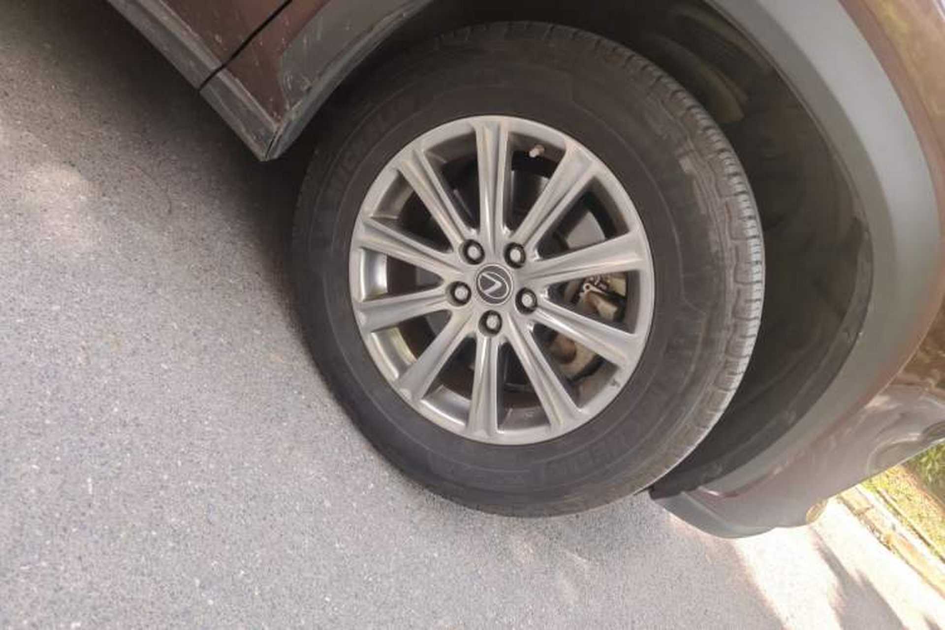 Used Lexus NX 2018 200 All-Wheel Drive FENGSHANG Version China VI Standard Right Front Wheel Hub