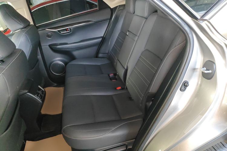 Used Lexus NX 2018 300h All-Wheel-Drive FENGZHI Edition China V Emission Standard Interior 4