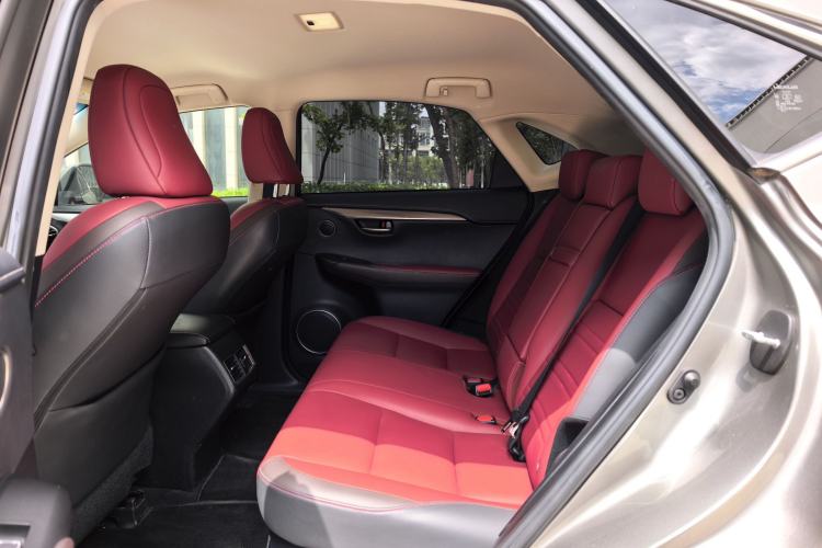 Used Lexus NX 2018 300 Front-Drive Freeline Edition Interior 4