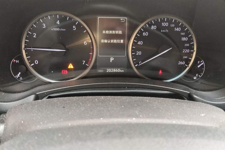 Used Lexus NX 2018 200 Front-Wheel-Drive X-Trail Version China V Standard Odometer Close Up
