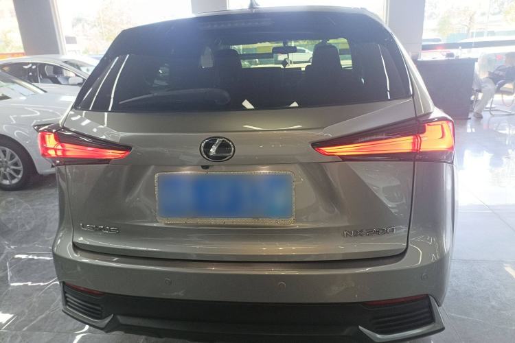 Used Lexus NX 2018 200 Front-Wheel-Drive Xingxing Edition China VI Standard Rear