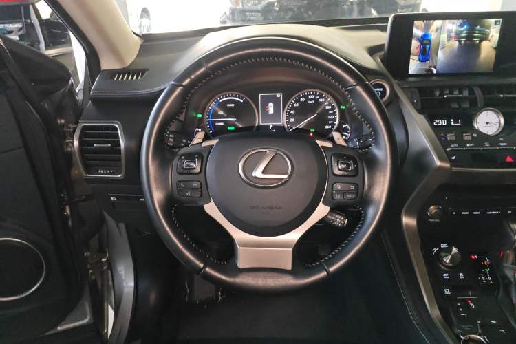 Used Lexus NX 2018 300h All-Wheel-Drive FENGZHI Edition China V Emission Standard Steering Wheel