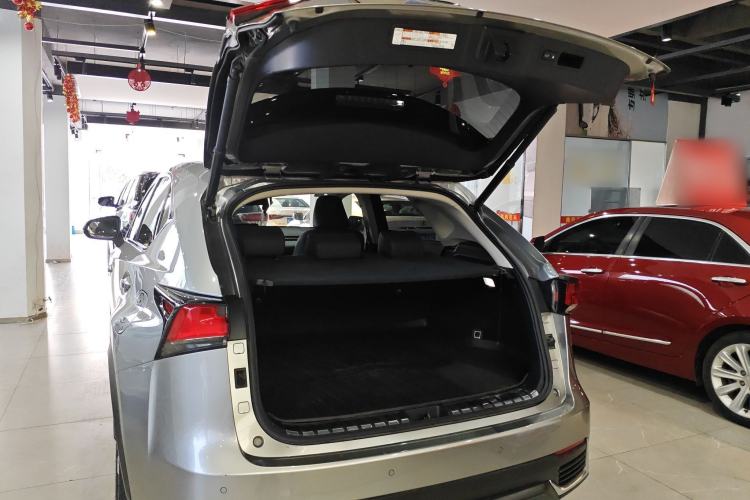 Used Lexus NX 2018 300h All-Wheel-Drive FENGZHI Edition China V Emission Standard Trunk