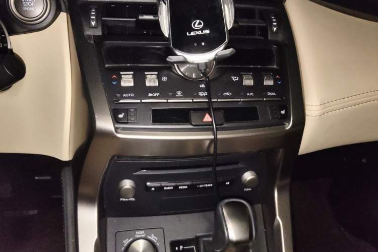 Used Lexus NX 2018 300 Front-Drive Freeline Edition Audio And AC Panel