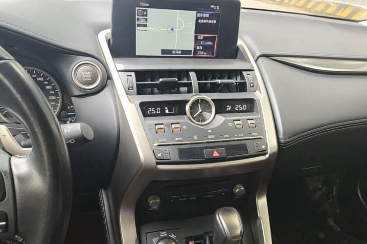 Used Lexus NX 2018 200 All-Wheel Drive FENGSHANG Version China VI Standard Audio And AC Panel