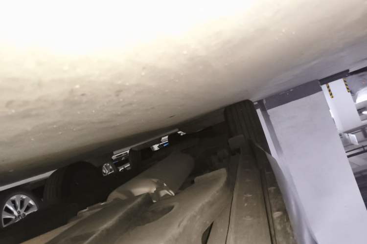 Used Lexus NX 2018 300h All-Wheel-Drive FENGZHI Edition China V Emission Standard Chassis Front Right