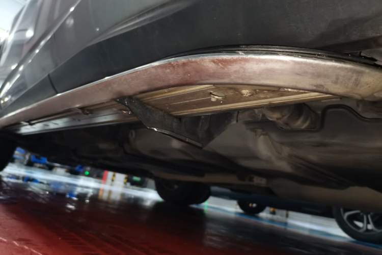 Used Lexus NX 2018 300h Front-Wheel-Drive FENGSHANG Version China V Emission Standard Chassis Rear Left