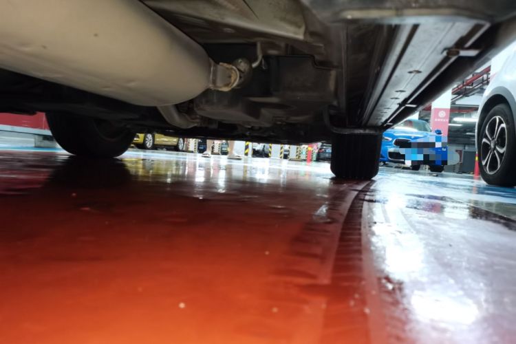 Used Lexus NX 2018 300h Front-Wheel-Drive FENGSHANG Version China V Emission Standard Chassis Rear Right